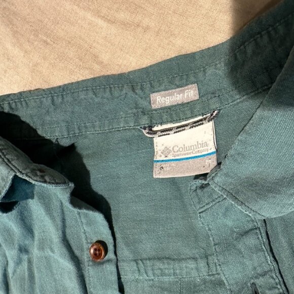 Columbia Hemp Short Sleeve Button Down - Picture 4 of 4